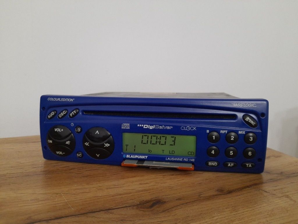 Radio Blaupunkt Lausanne RD 148 Colour Edition Blue ! Fiat Seicento