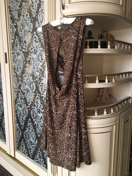 Нарядное платье