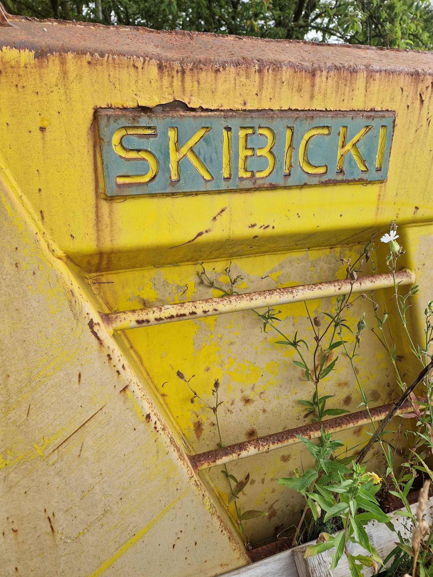 Mulda  tylno-zsypowa Skibicki do naczepy