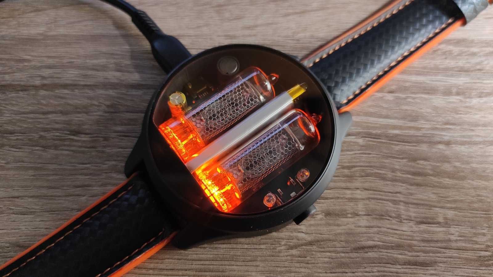 друкована плата для годинника на газорозрядних лампах ИН-16 nixie