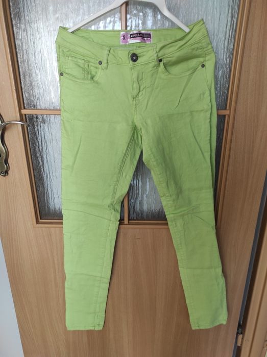 Spodnie Chillin Jeans rozmiar 38