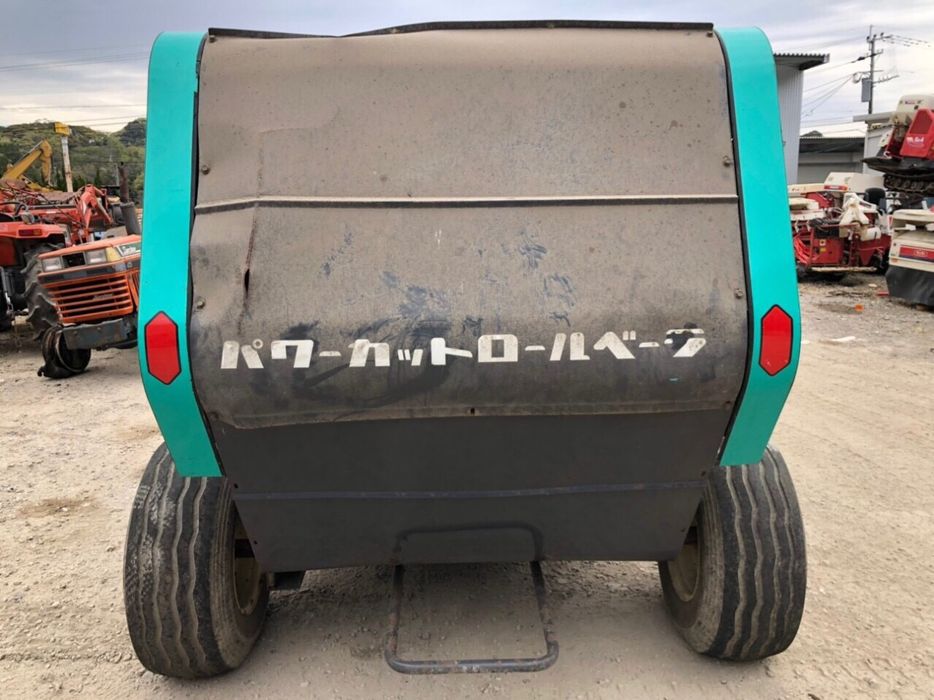 Пресс-подборщик рулонный TAKAKITA CR1010 Япония