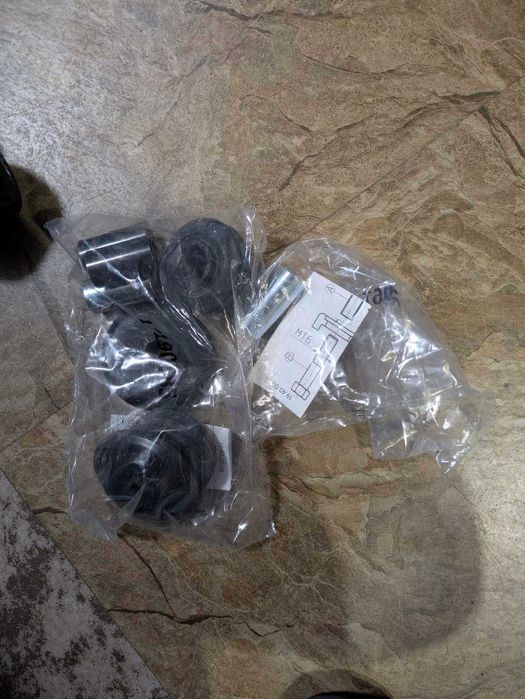 Передні амортизатори передній  бронеавтомобіль Козак 5 Новатор