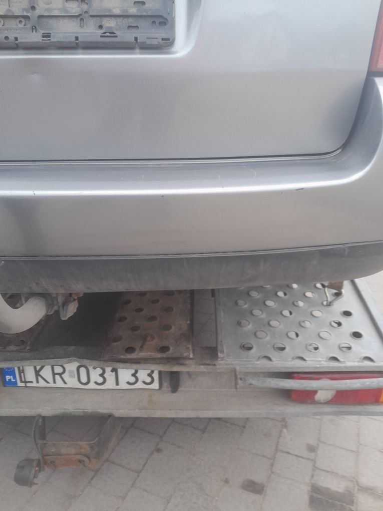 Zderzak tylny passat b5 fl kombi kod lakieru LD7W