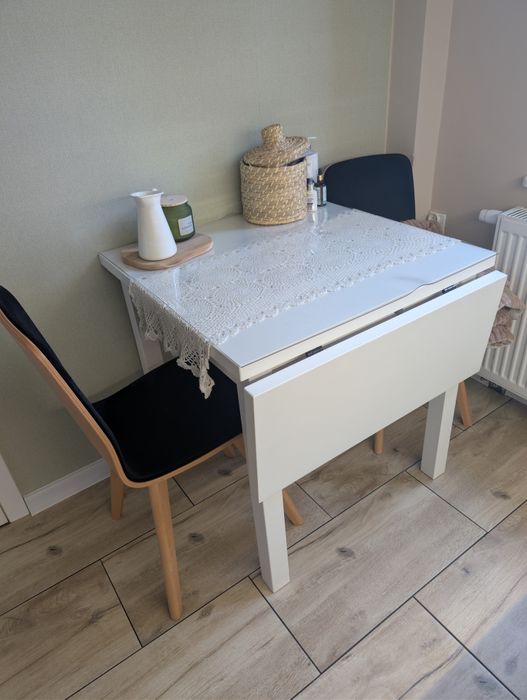 Stół kuchenny rozkładany