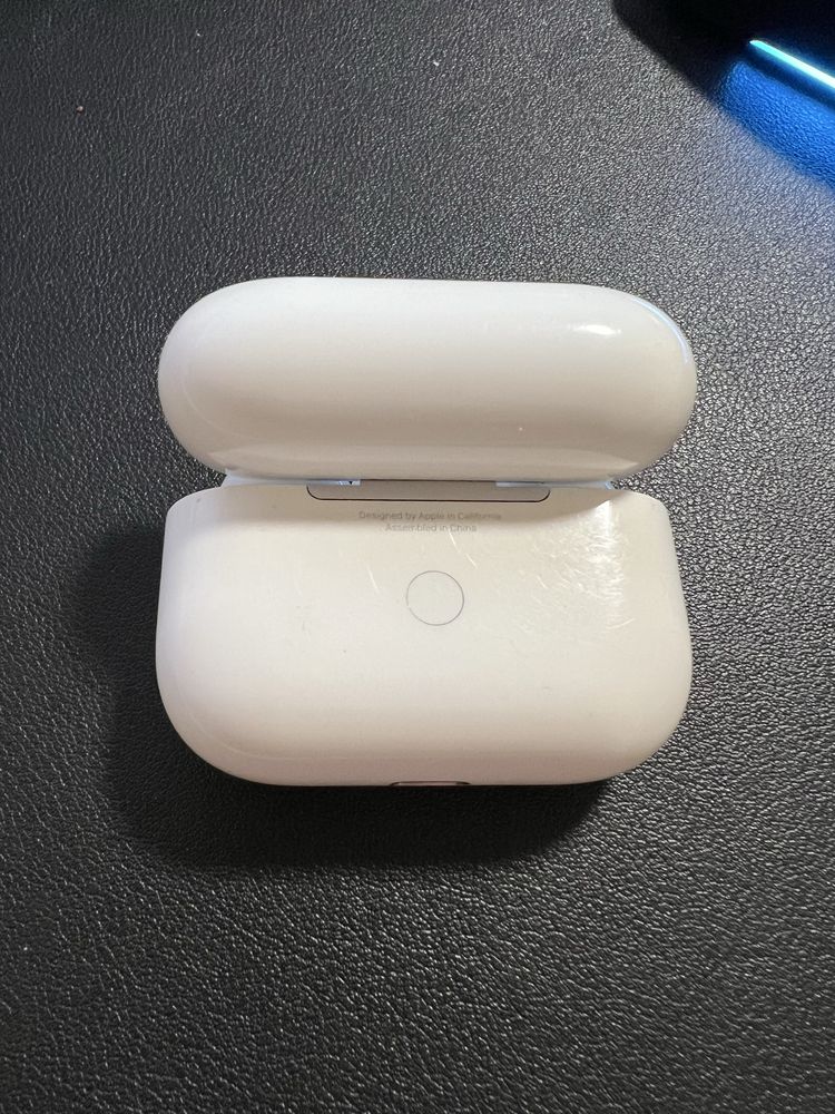 Наушники AirPods Pro 1
