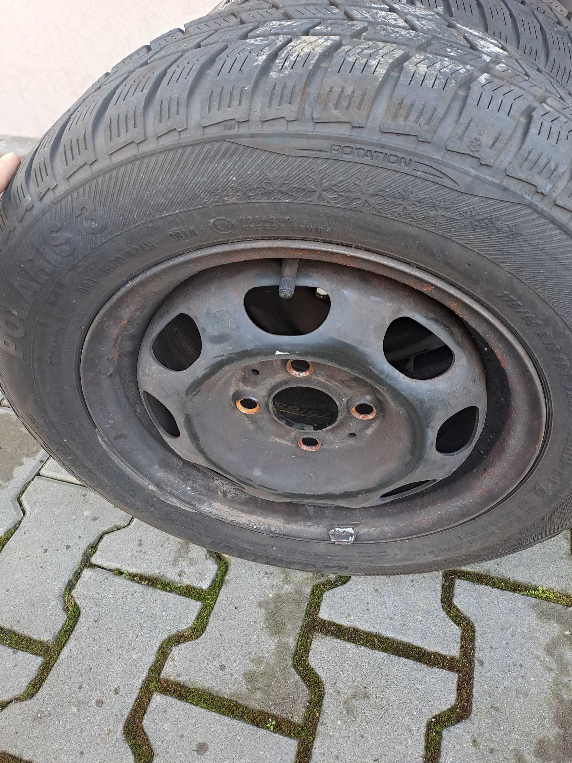 Sprzedam kola samochodowe  do vw lupo ,seat aroza  175/65/r13 zimowe