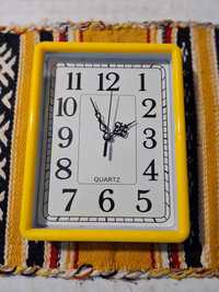 Годинник"Quartz"настінний ф.23×18