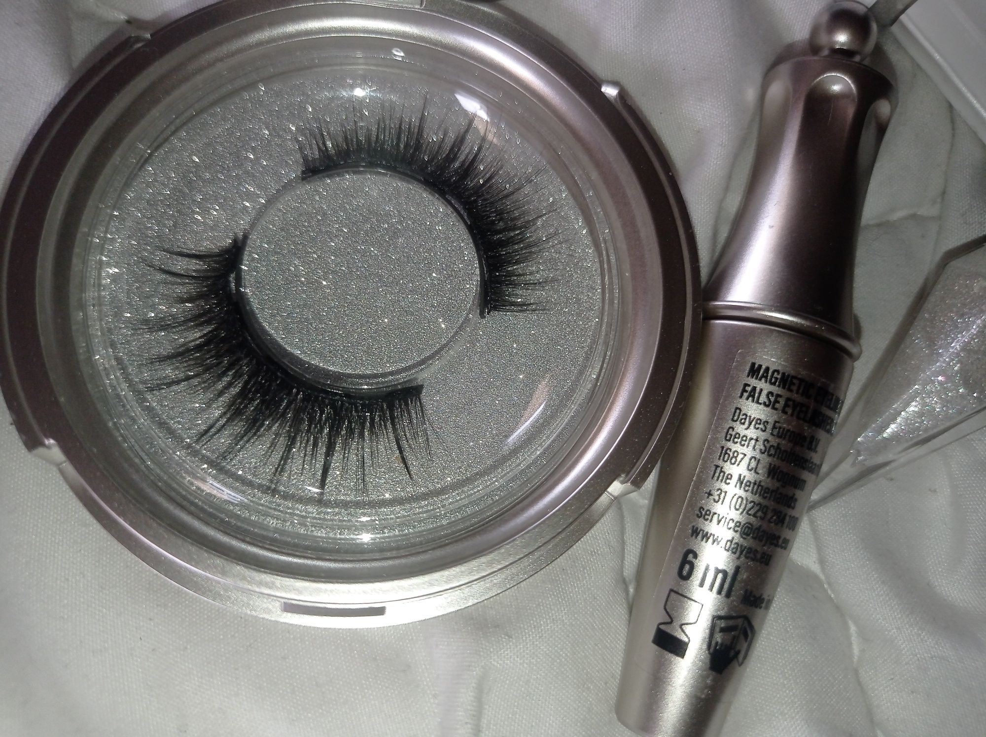 Zestaw kosmetyków magnetyczne rzęsy, srebrny tusz,eyeliner błyszczący