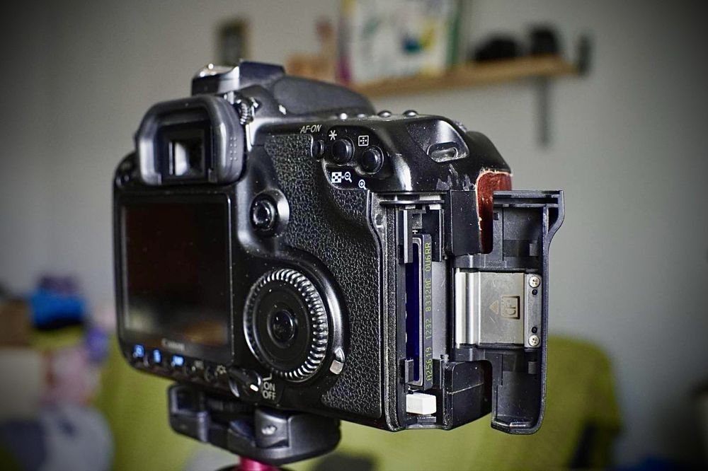 Canon 40D та кітовтй 18-55 is