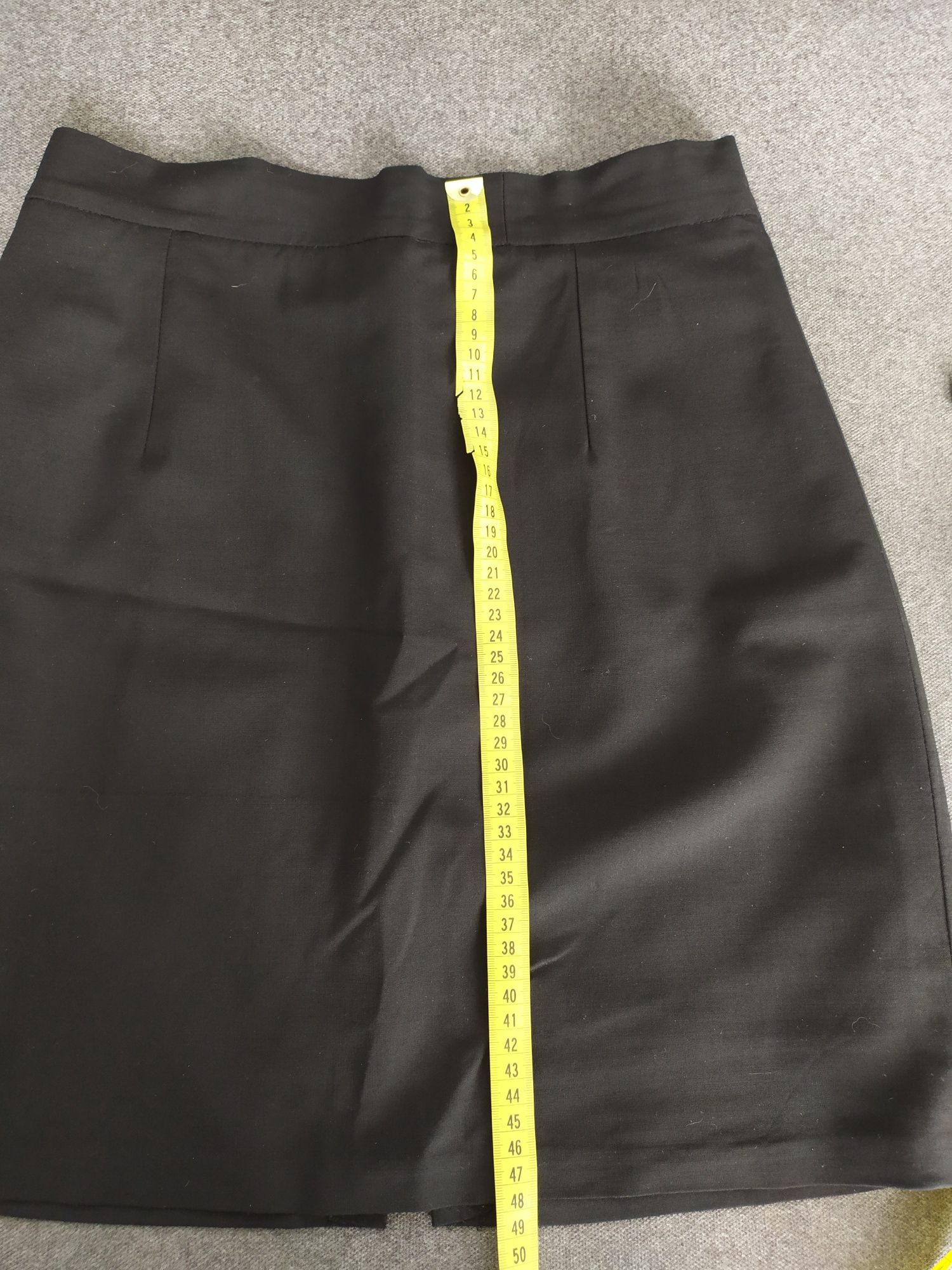 Spódnica czarna elegancka r.S 36