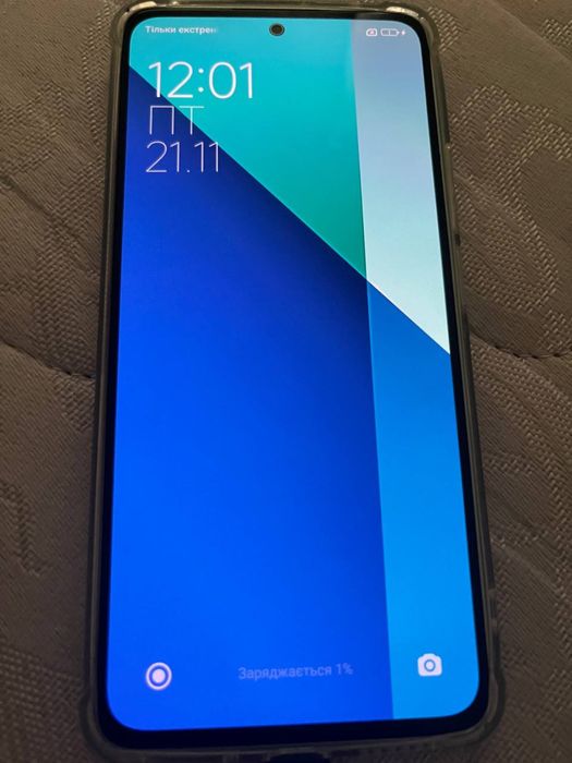 Redmi note 13 256/8 120hz.