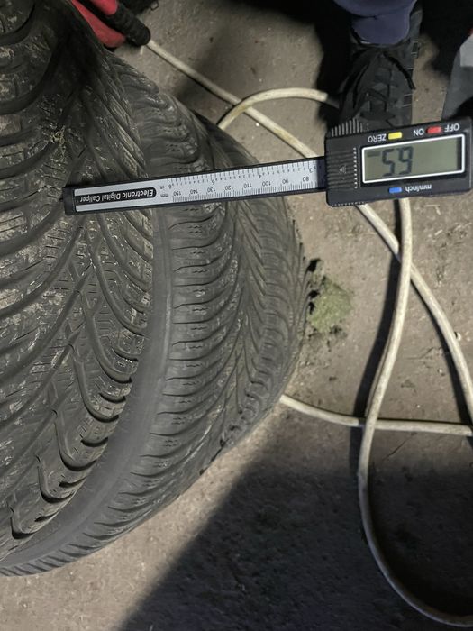 Felgi z oponami 5x110 et38 205/55/16 21rok