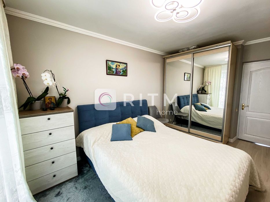 Продаж просторої 3к-квартири з сучасним ремонтом!82 м2! пр.Відродження