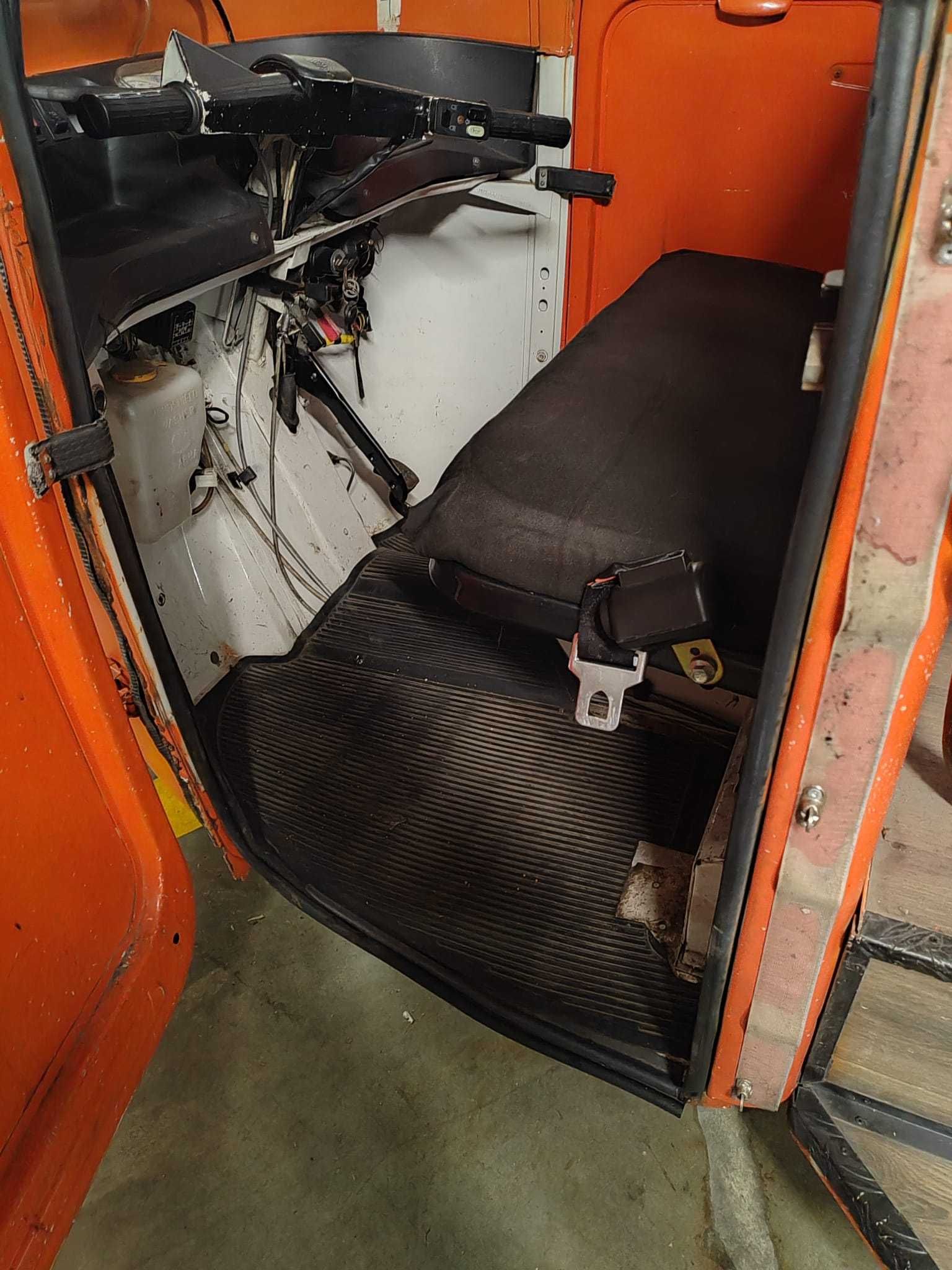 Tuk Tuk Piaggio Ape Classic 400