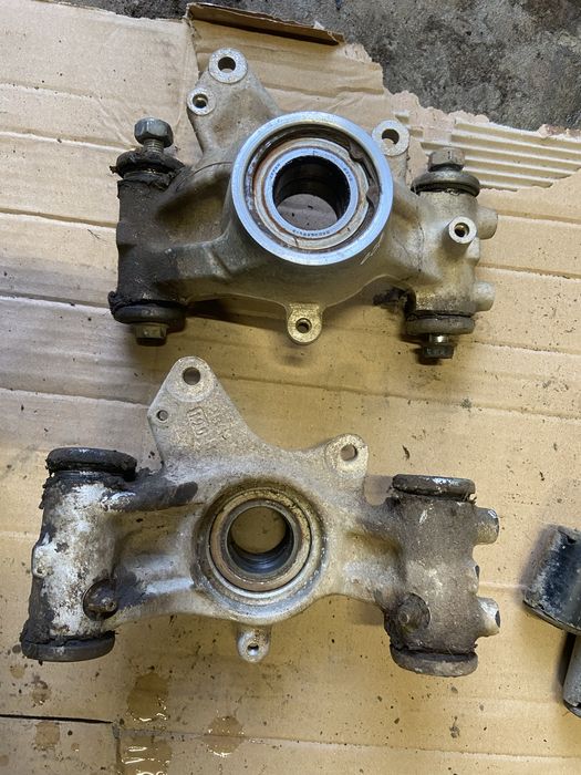 Zwrotnica przód lewa prawa tył lewa Yamaha kodiak 700 grizzly 700/550