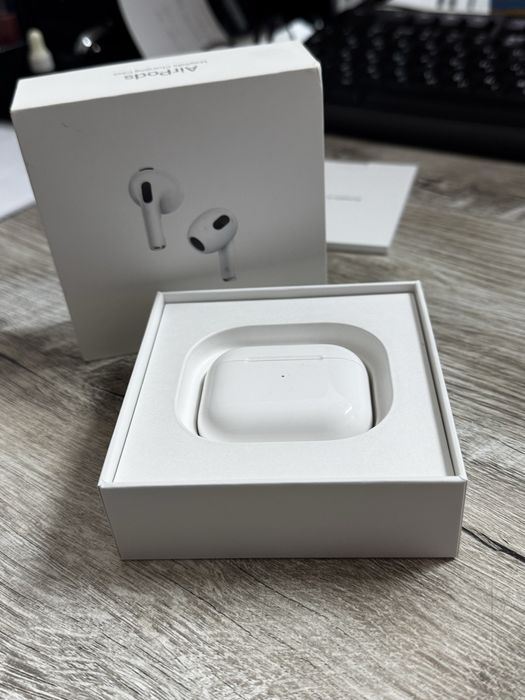 Кейс Apple AirPods 3