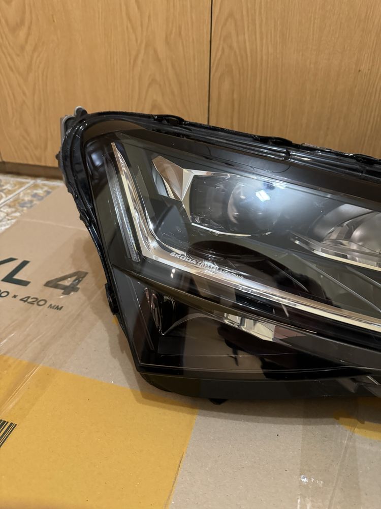 Skoda superb 2019 - 2025 фара права 3V1.941.016D