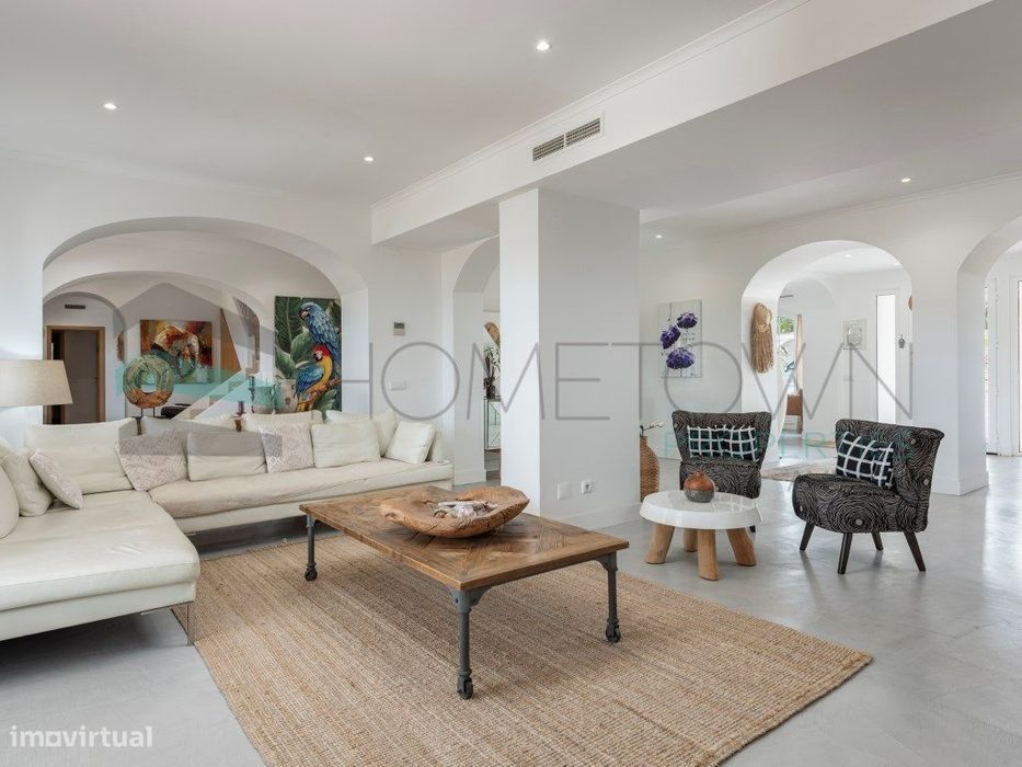 Moradia de Prestígio com 7 Quartos em Santa Bárbara de Nexe