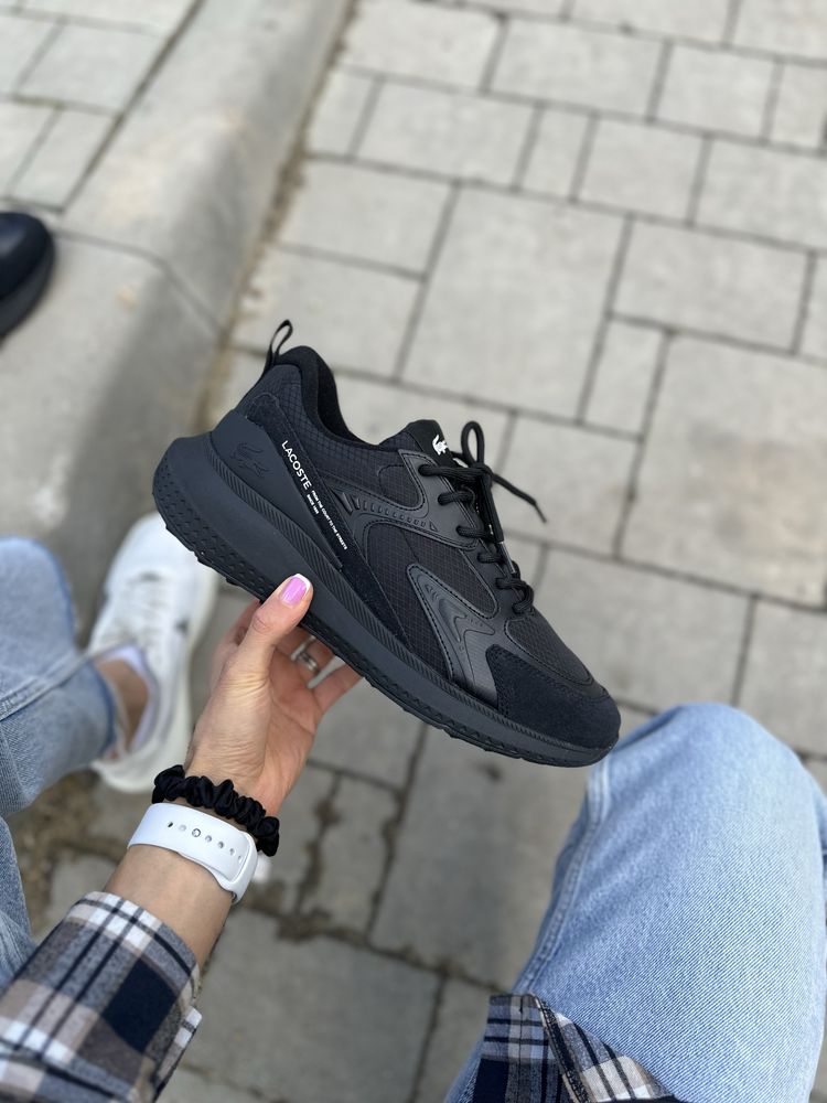 Чоловічі оригінальні кросівки Lacoste L003 EVO 124 3 SMA