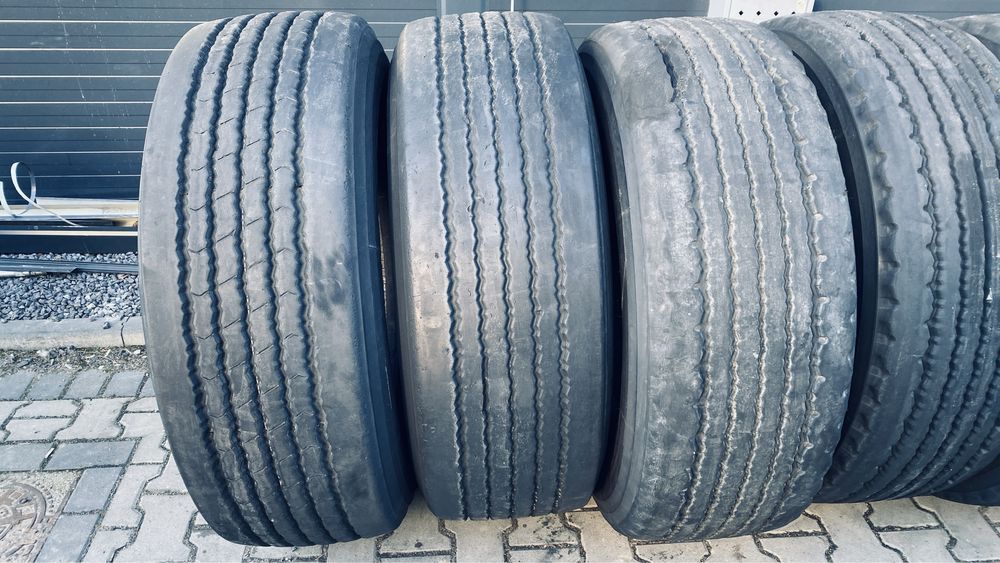 Oona 385/65R22.5 Bridgestone R164