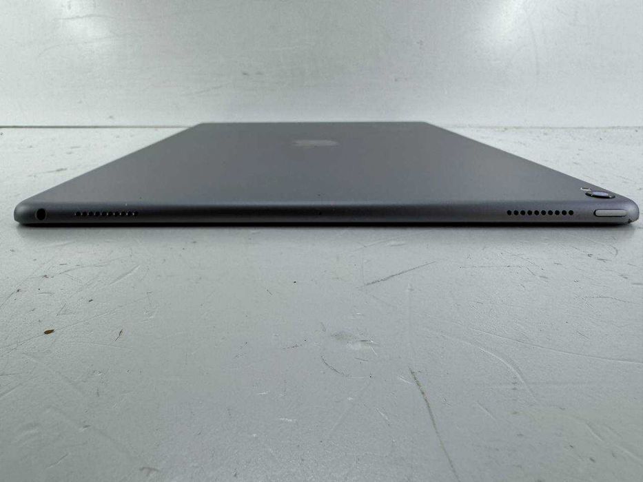 Apple iPad Pro 12.9" Retina Gen 2 A1670 Wifi 64 Gb батарея 99%