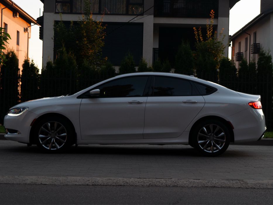 2014 Chrysler 200 S