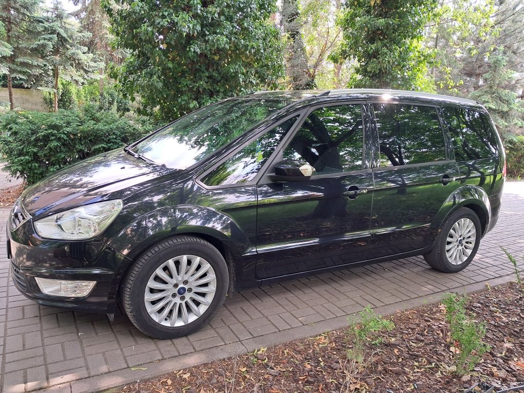 Sprzedam Ford Galaxy 2013 rok 2.0 tdci