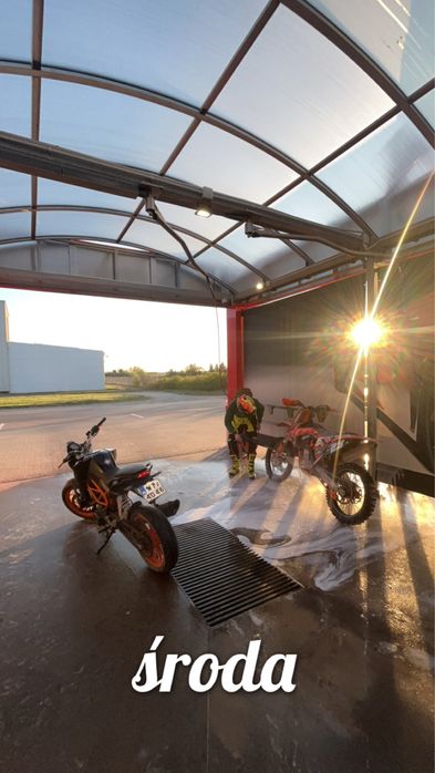 Ktm duke 390.-.Gas Gas Yamaha Honda Suzuki Kawasaki