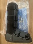 Bota Walker tamanho 3 (42-45)