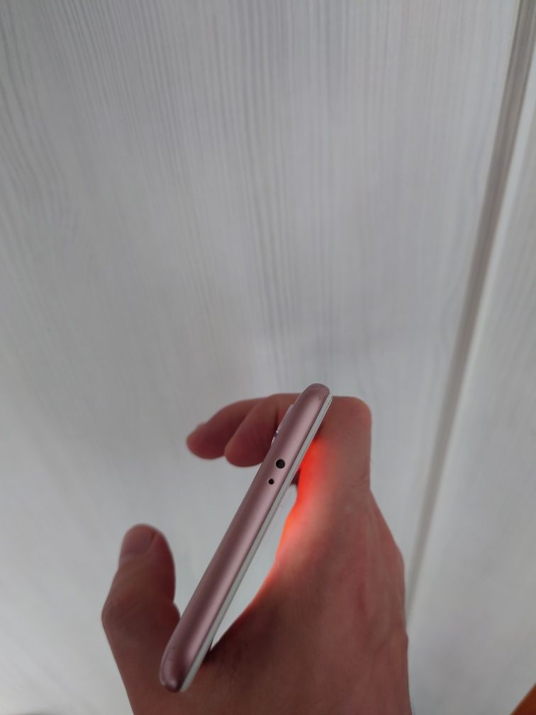 Продам Xiaomi Redmi Note 5 4/64