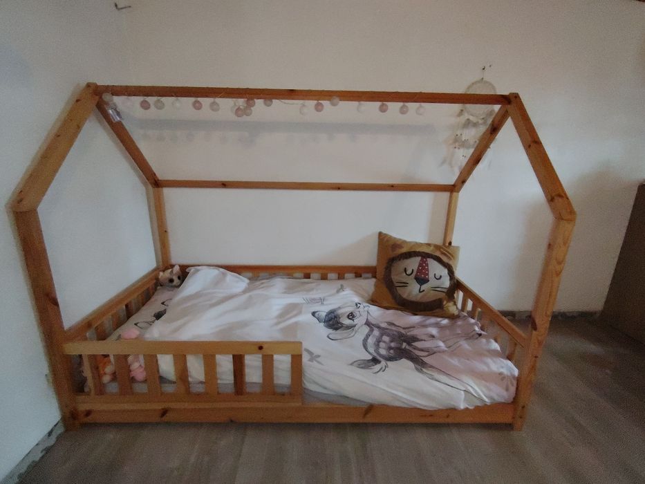 Cama Montessori com colchão