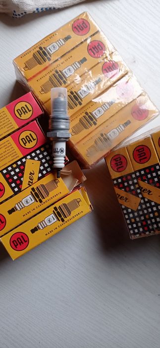 Свічки    PAL L5Y