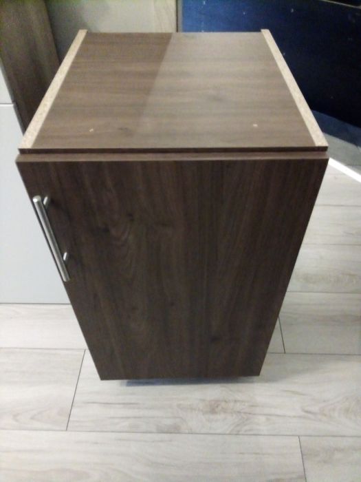 Szafka podblatowa 60 z jedną półką