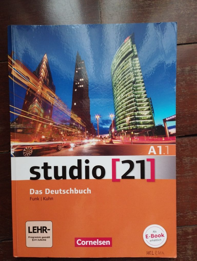 Manual de alemão "Studio 21" de nível A1.1