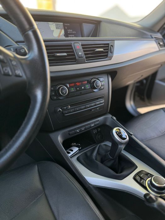 BMW X1 sDrive18d 2.0 Diesel
244.000 km | Cor preta | Revisõ