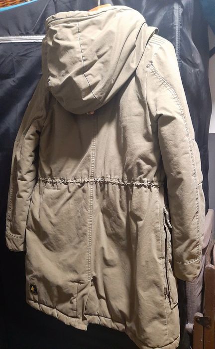r. S kurtka parka Khujo, kolor khaki (zielona)
