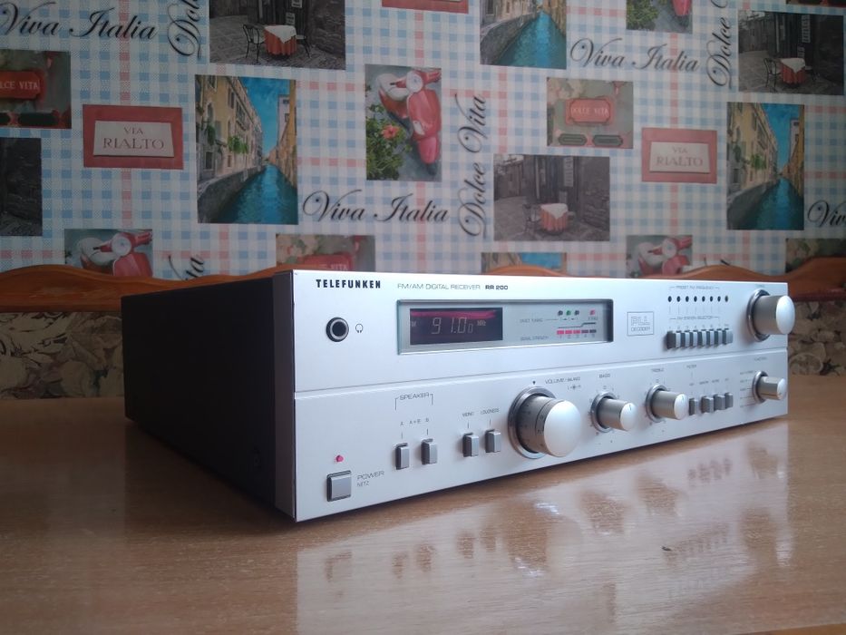 Замечательный винтажный Telefunken RR 200,2×60Вт,АССОРТИМЕНТ,гарантия!