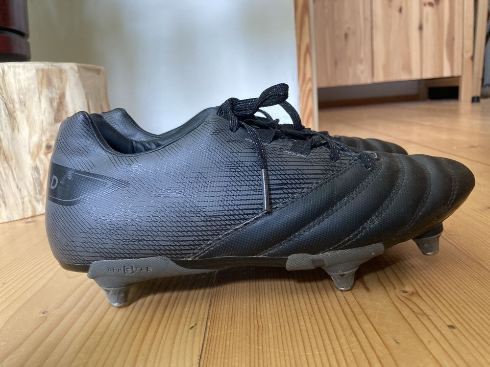 Buty do rugby/piłki nożnej