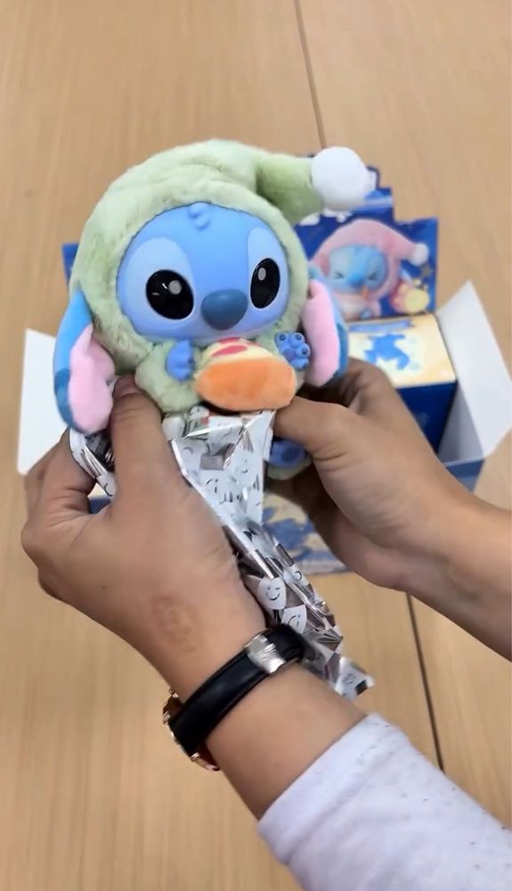 Новинка Labubu “Stitch “Eat Before Sleep”