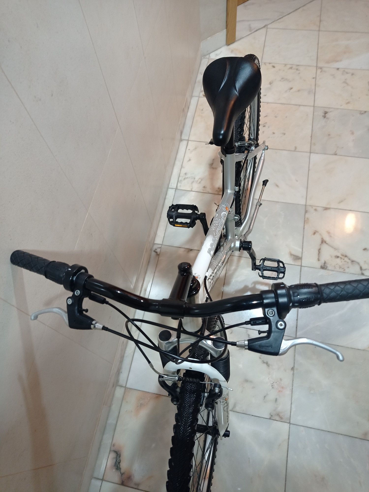 Bicicleta Rockrider 5.1 (roda 26)