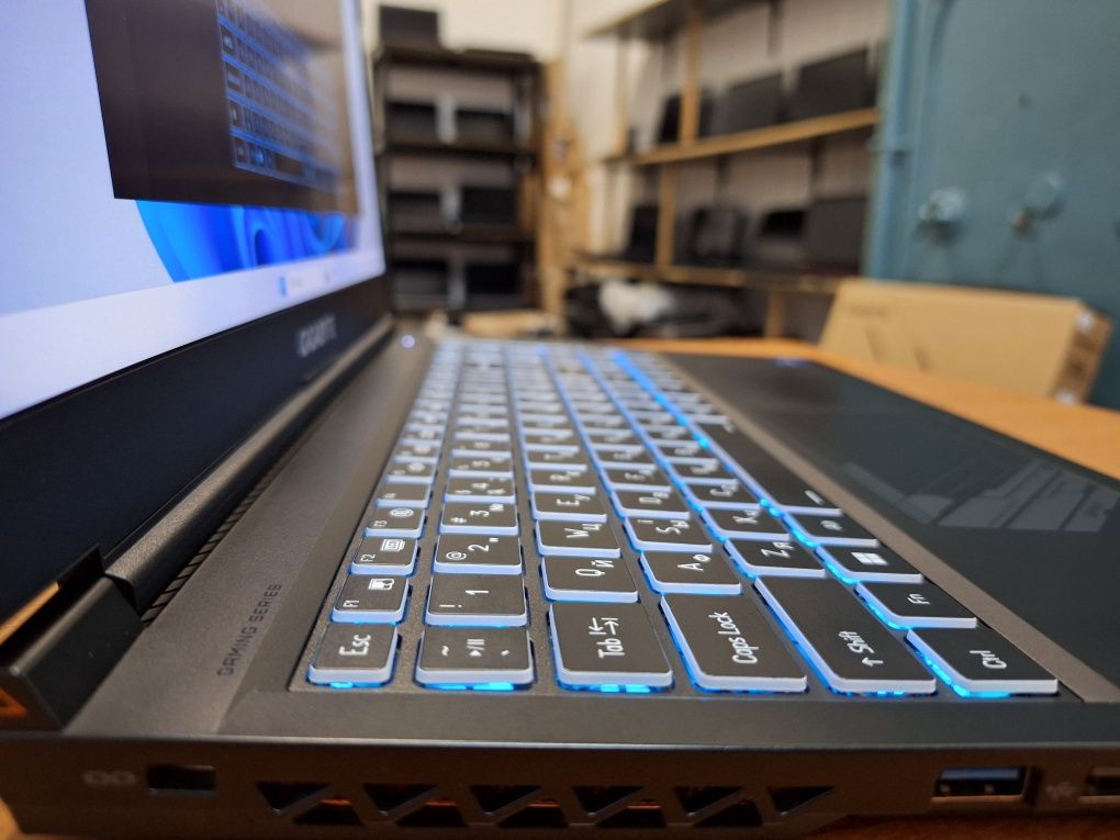 Gigabyte G5 KF5 i7-12650H RTX 4060 8Gb DDR5 16Gb SSD 512Gb