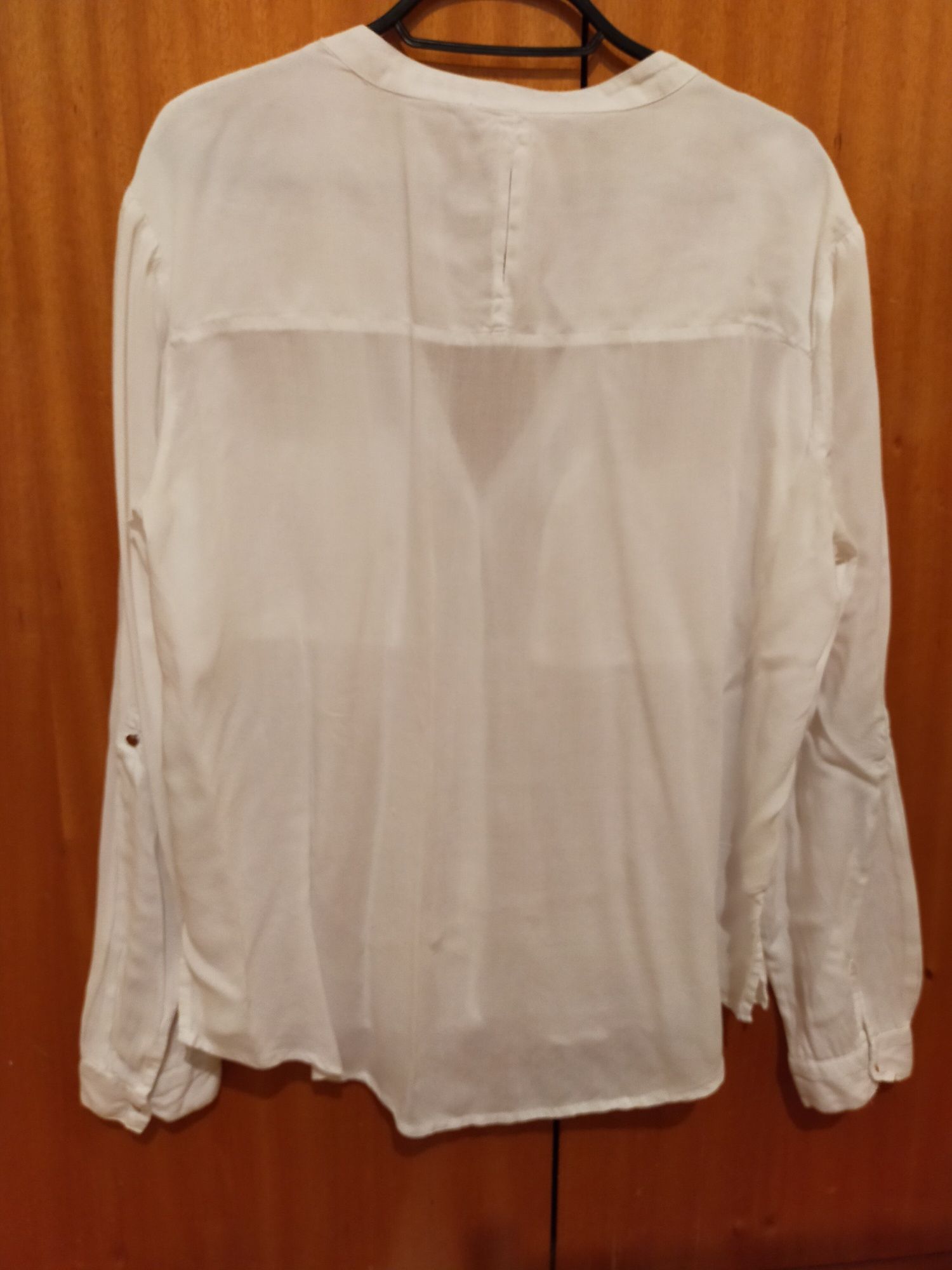 Camisa branca, transparente, da Lefties - tamanho M / 38