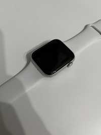 Apple Watch SE GPS aluminium gen 1 44mm
