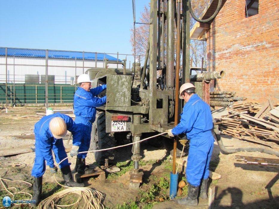 Буріння свердловин на воду у Києві та області