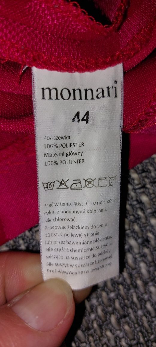 Sukienka firmy Monnari rozmiar 44 elegancka różowa, malina złoty zamek
