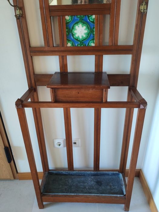 Bengaleiro madeira antigo