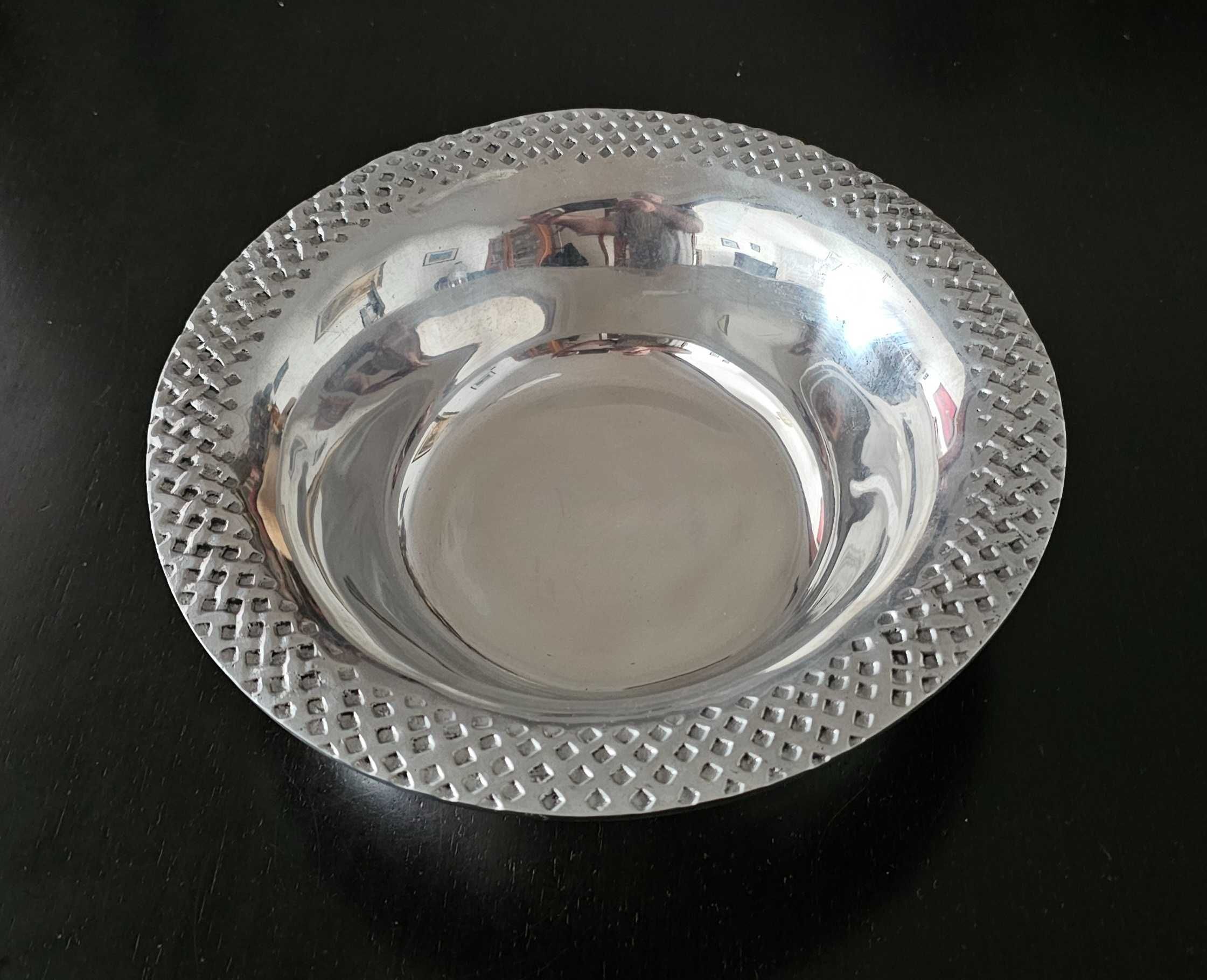 Taça Decorativa de Estanho