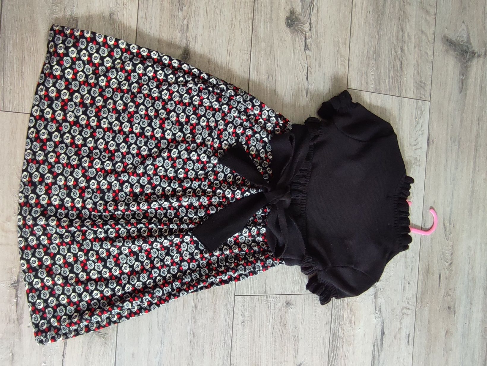 Elegancka sukienka Sister Sam 7 lat