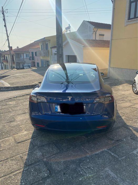 Tesla model 3 standard plus